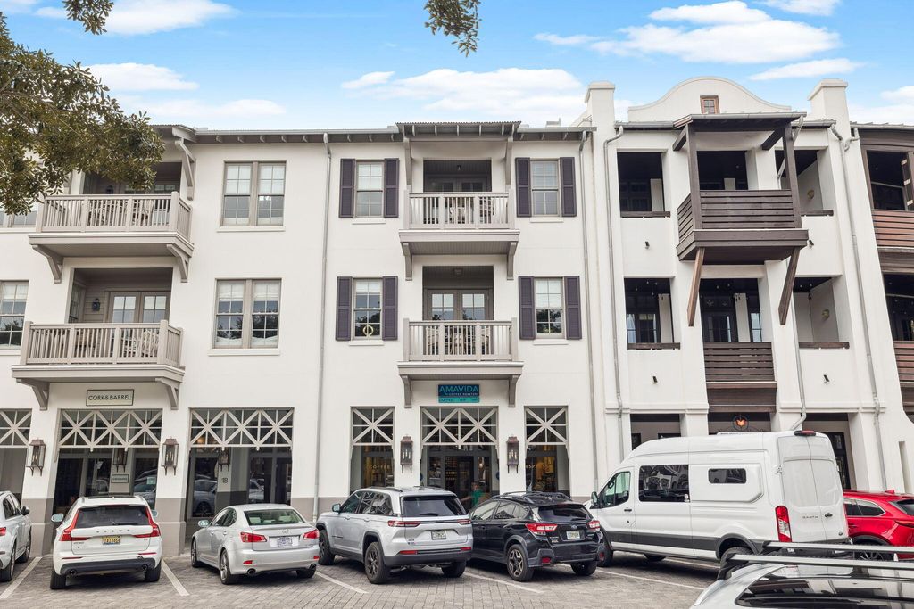 104 N Barrett Square 2A, Rosemary Beach, FL 32461