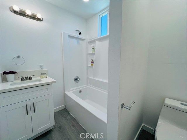 10372 Mariposa, South Gate, CA 90280