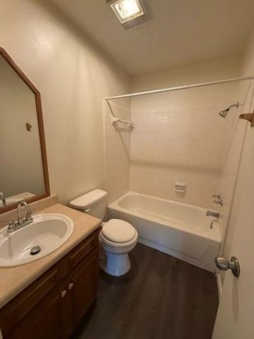 618 Mill ST B, San Marcos, TX 78666