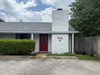 618 Mill ST B, San Marcos, TX 78666