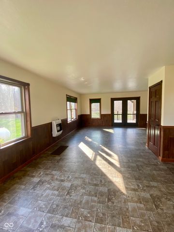 1149 S 350 E, Rockville, IN 47872