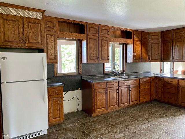 1149 S 350 E, Rockville, IN 47872