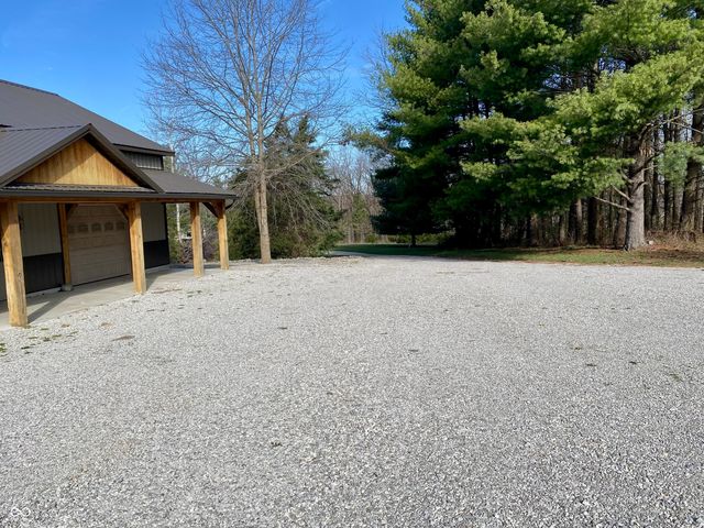 1149 S 350 E, Rockville, IN 47872