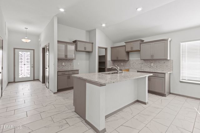 13857 Victory Sky Avenue, El Paso, TX 79928