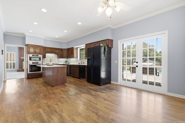 120 Merry Trail, San Antonio, TX 78232