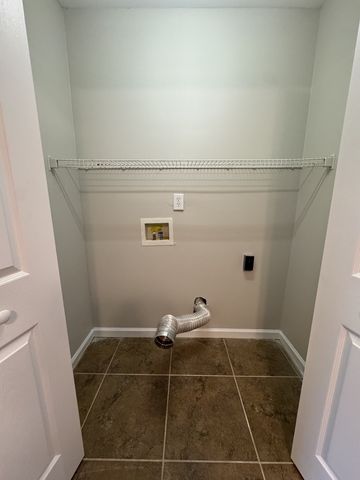 404 Faulkner Dr, Clarksville, TN 37042