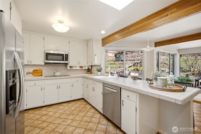16408 Tiger Mountain Road SE, Issaquah, WA 98027