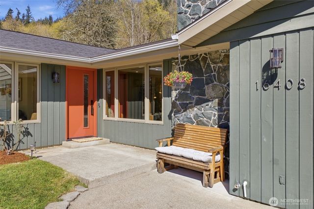 16408 Tiger Mountain Road SE, Issaquah, WA 98027