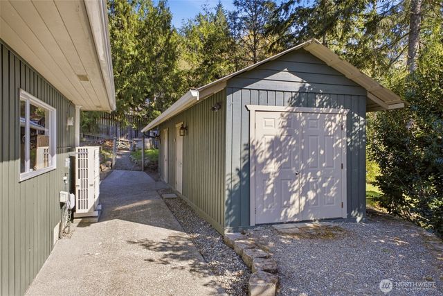 16408 Tiger Mountain Road SE, Issaquah, WA 98027