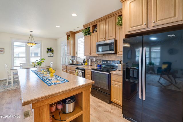 2233 E BEHREND Drive 169, Phoenix, AZ 85024