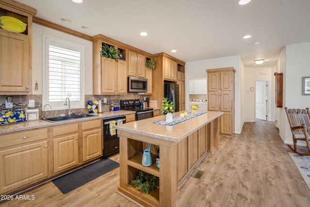 2233 E BEHREND Drive 169, Phoenix, AZ 85024