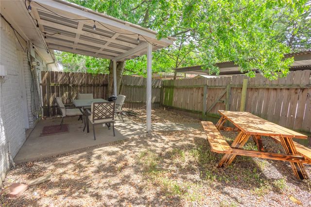 1604 Leona Drive, College Station, TX 77840