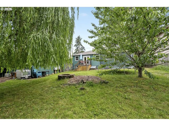 11602 Se MAIN St, Portland, OR 97216