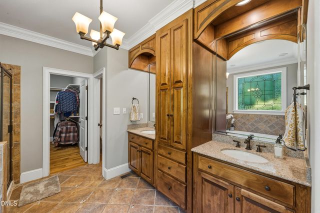 1100 Sweetflag Lane, Hillsborough, NC 27278