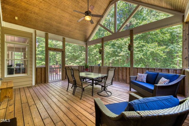 1100 Sweetflag Lane, Hillsborough, NC 27278