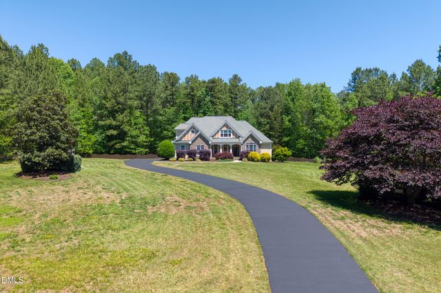 1100 Sweetflag Lane, Hillsborough, NC 27278