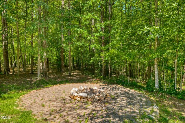 1100 Sweetflag Lane, Hillsborough, NC 27278