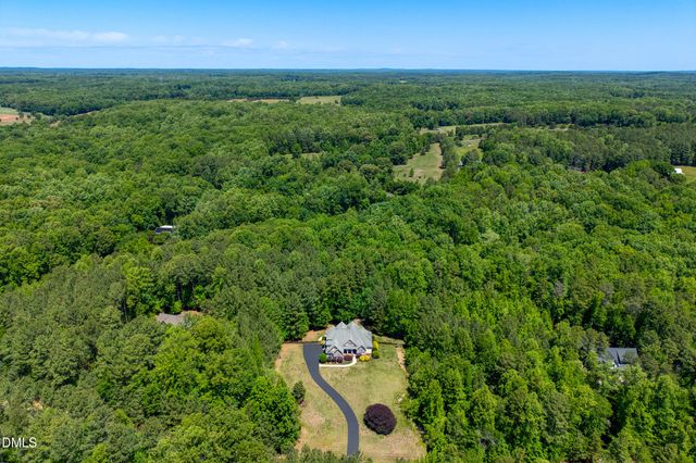 1100 Sweetflag Lane, Hillsborough, NC 27278