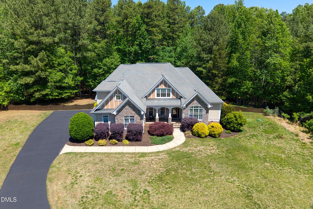 1100 Sweetflag Lane, Hillsborough, NC 27278