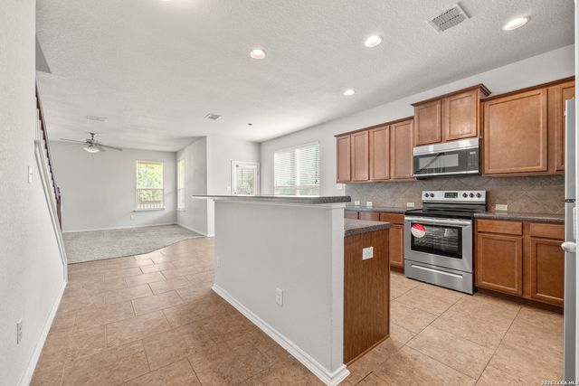 7607 Helios Rise, San Antonio, TX 78252