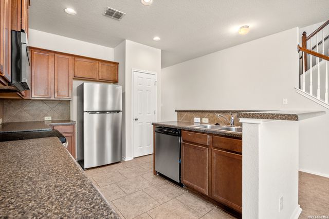 7607 Helios Rise, San Antonio, TX 78252