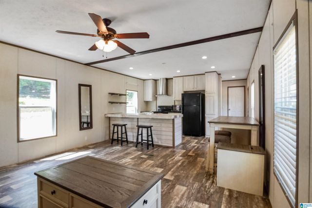 76 1ST AVENUE, Shelby, AL 35143