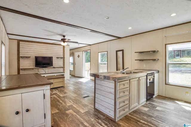 76 1ST AVENUE, Shelby, AL 35143