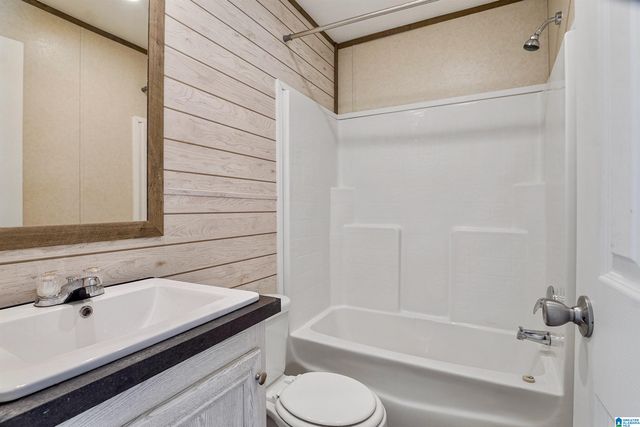 76 1ST AVENUE, Shelby, AL 35143