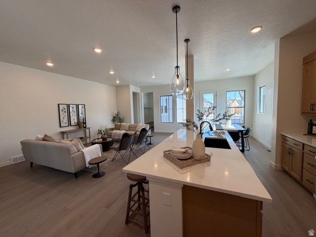 7184 S SAGE RUN RD, West Jordan, UT 84081