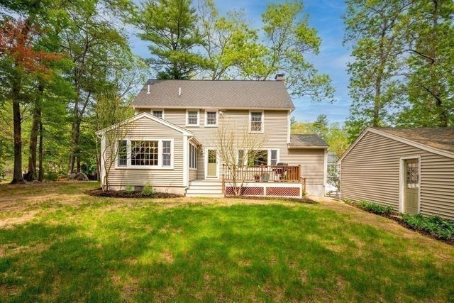 132 Central St, North Reading, MA 01864