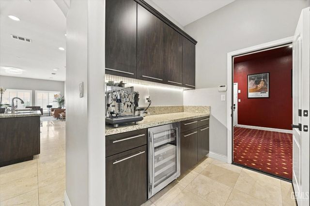 1302 Renoir Avenue, Bakersfield, CA 93314