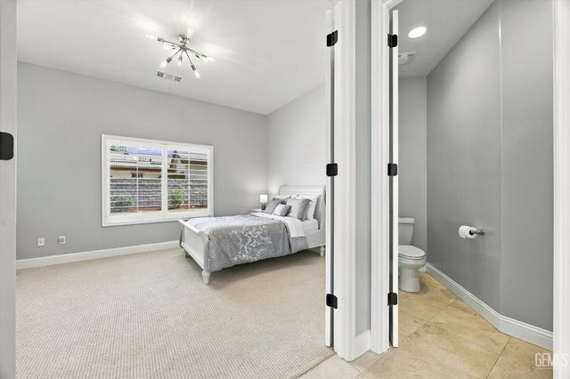 1302 Renoir Avenue, Bakersfield, CA 93314