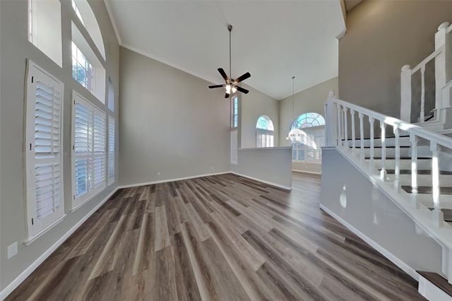 9658 Therrell Drive, Houston, TX 77064