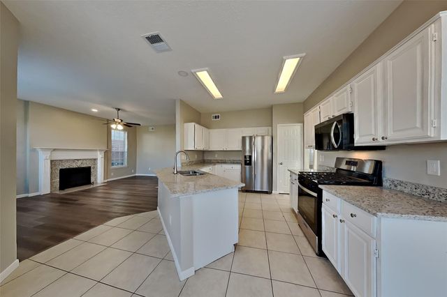 9658 Therrell Drive, Houston, TX 77064