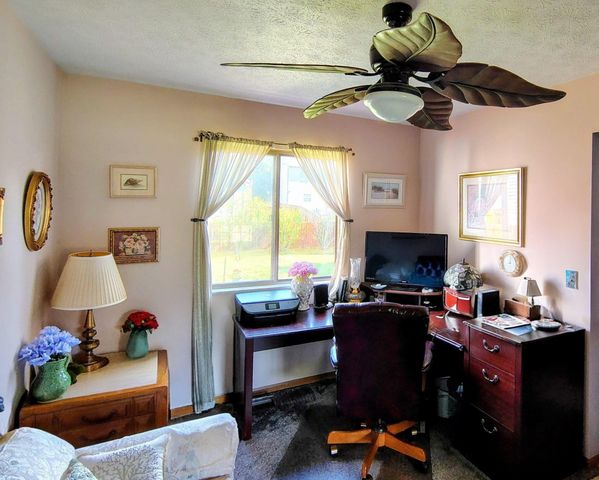 908 Larkfield Drive, Columbus, OH 43085