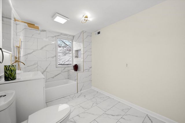 1514 W 73rd Street, Chicago, IL 60636