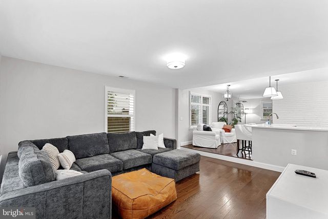 7226 TOD ST, Falls Church, VA 22046