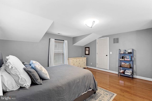 7226 TOD ST, Falls Church, VA 22046