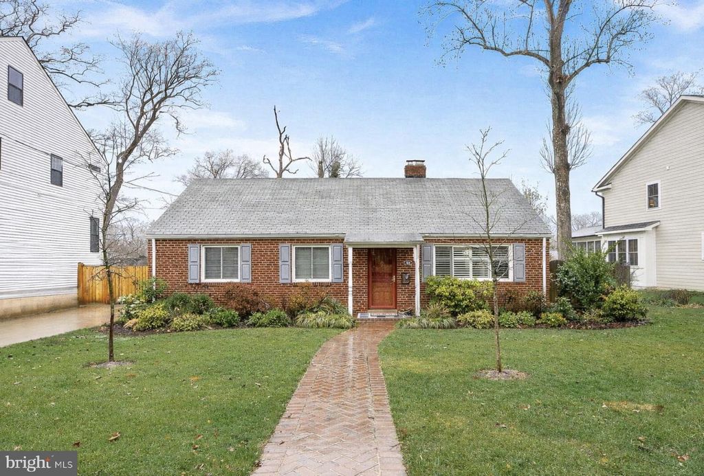 7226 TOD ST, Falls Church, VA 22046