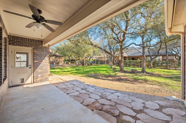 1306 Shinnecock Hills DR, Georgetown, TX 78628