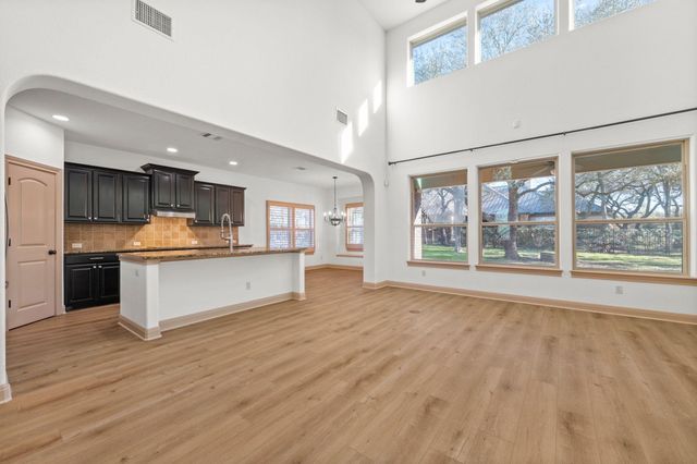 1306 Shinnecock Hills DR, Georgetown, TX 78628