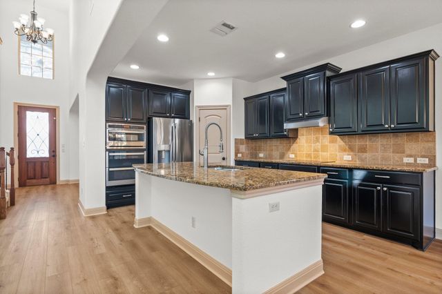 1306 Shinnecock Hills DR, Georgetown, TX 78628