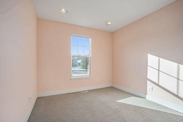 3630 Whicker Pointe, Kalamazoo City, MI 49006