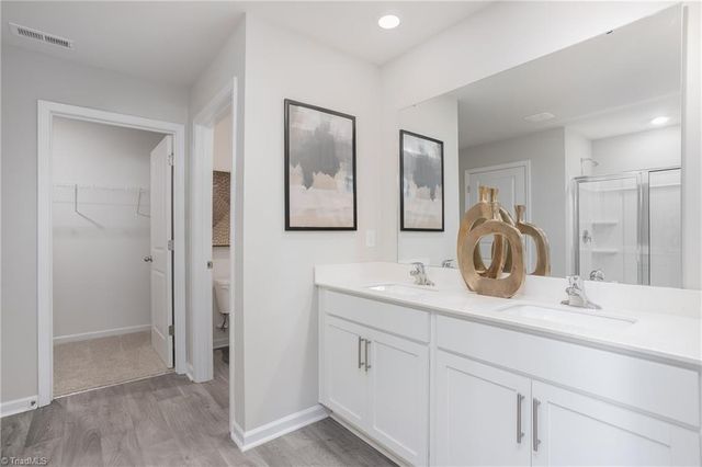 107 Beechwood Circle, Thomasville, NC 27360