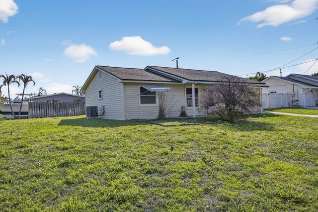 10841 SE Fir Drive, Hobe Sound, FL 33455