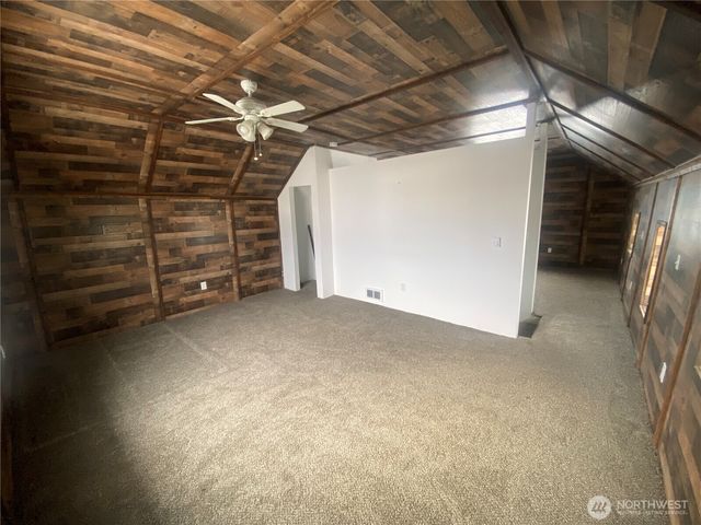 200 Watson Street NW, Creston, WA 99117