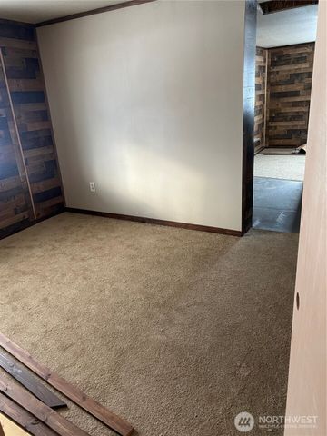 200 Watson Street NW, Creston, WA 99117