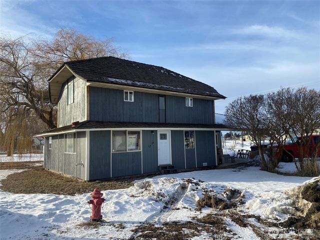 200 Watson Street NW, Creston, WA 99117