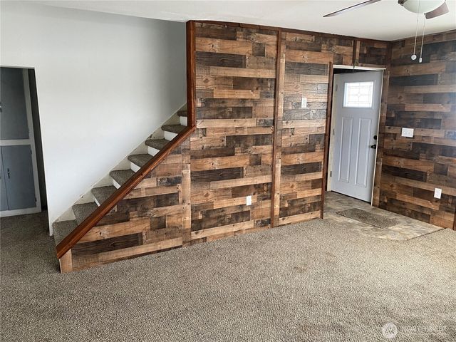 200 Watson Street NW, Creston, WA 99117