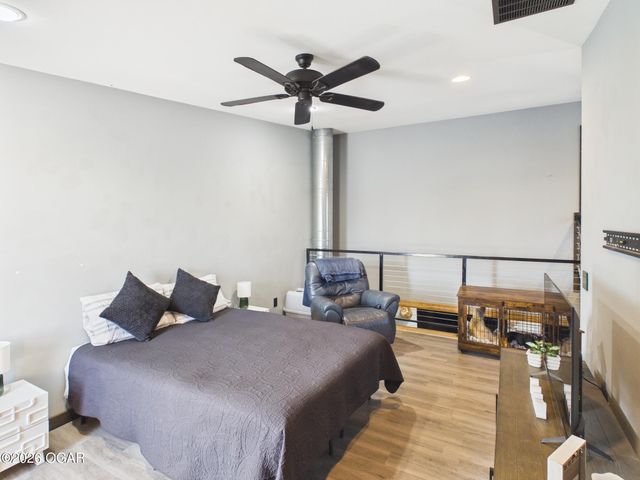 2215 S Joplin, Joplin, MO 64804